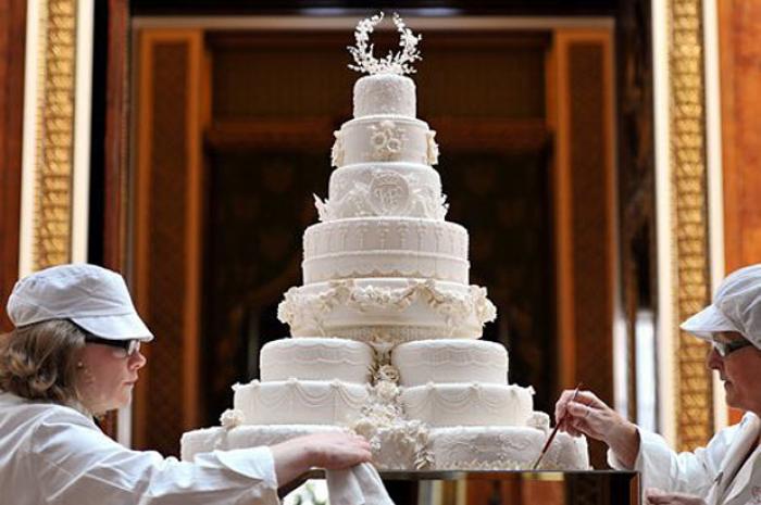 Prince William and Kate Middleton wedding cake